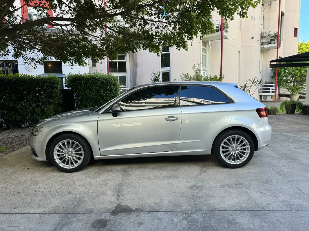 Mira esta publicación de Audi A3 2015 en Motordil