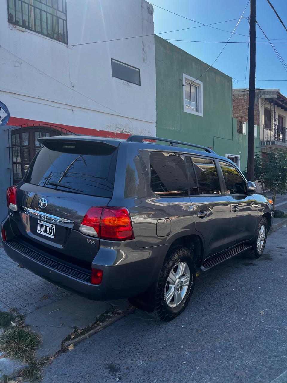 Mira esta publicación de Toyota Land Cruiser 2014 en Motordil