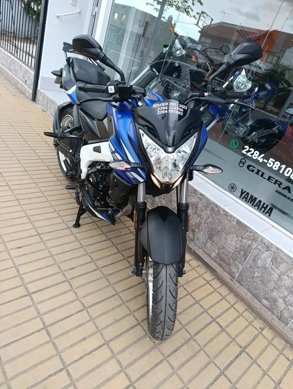 Mira esta publicación de Bajaj Rouser 200 NS 2022 en Motordil