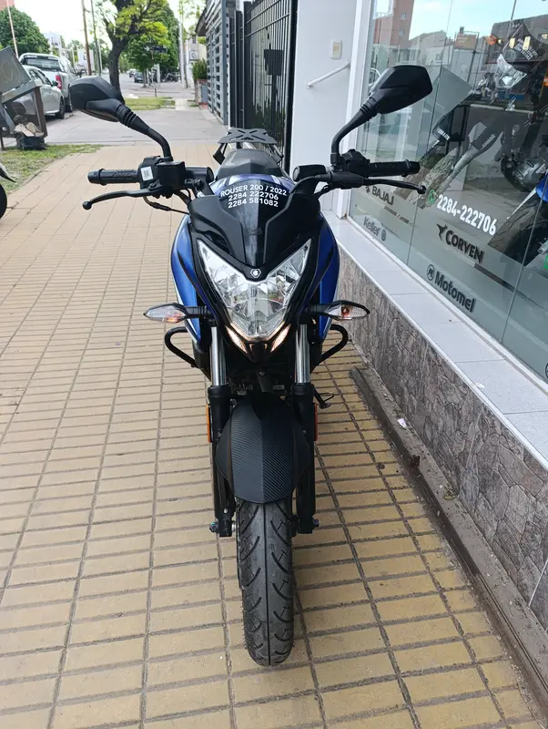 Mira esta publicación de Bajaj Rouser 200 NS 2022 en Motordil