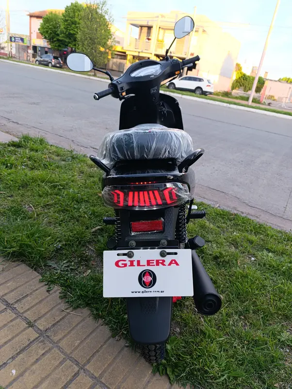 Mira esta publicación de Gilera Full 2025 en Motordil