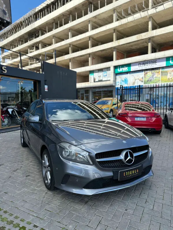 Mirá esta publicación de Mercedes Benz 200