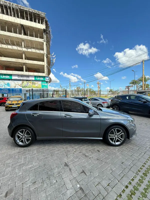 Mirá esta publicación de Mercedes Benz 200