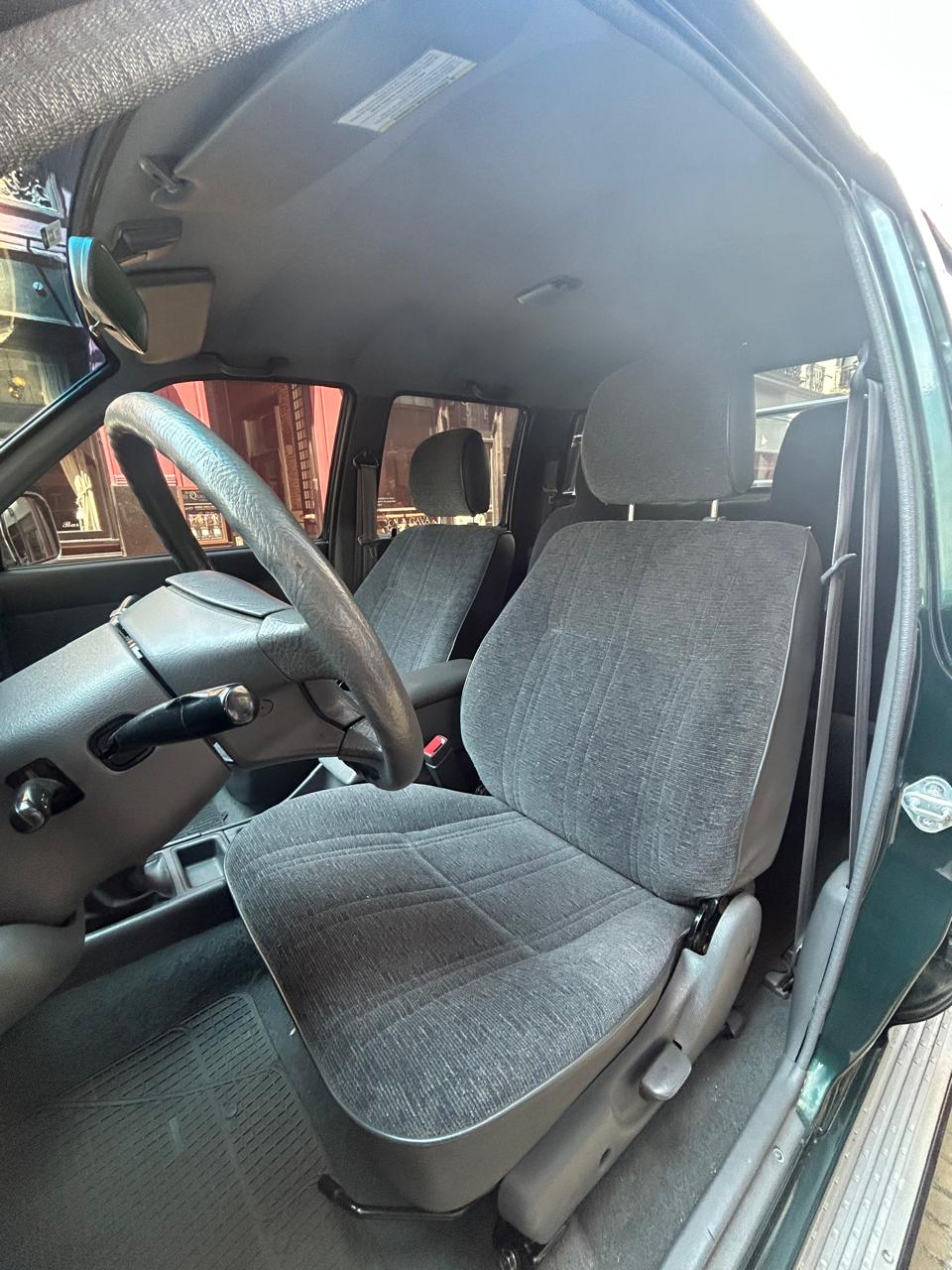 Mira esta publicación de Toyota Hilux 2001 en Motordil