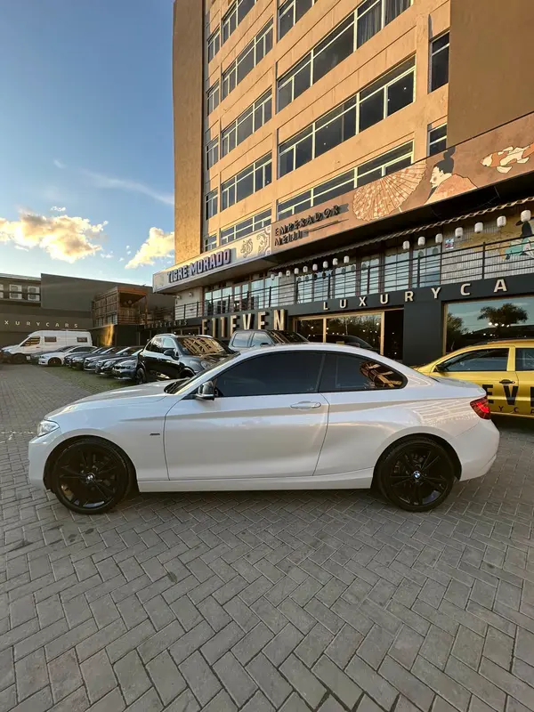 Mira esta publicación de BMW Serie 2 2018 en Motordil