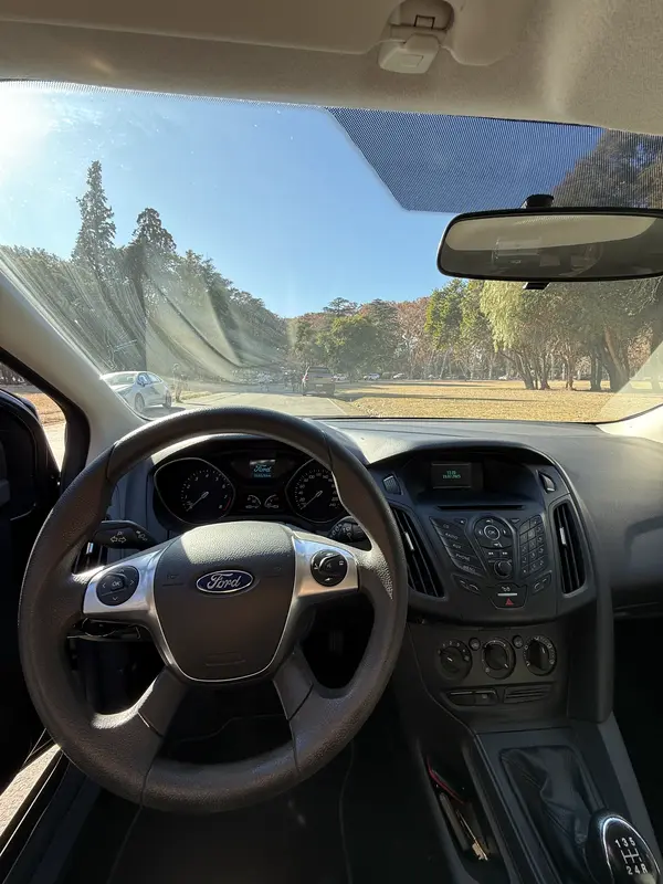 Mira esta publicación de Ford Focus 2015 en Motordil