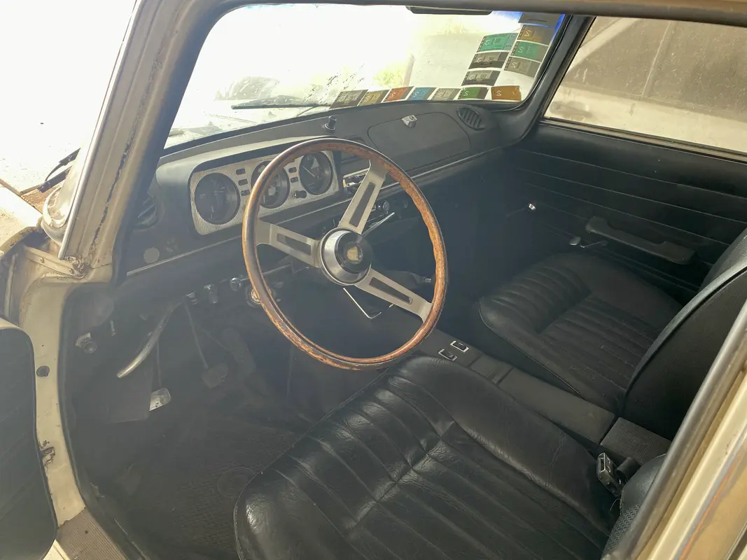 Mira esta publicación de Peugeot 404 1974 en Motordil