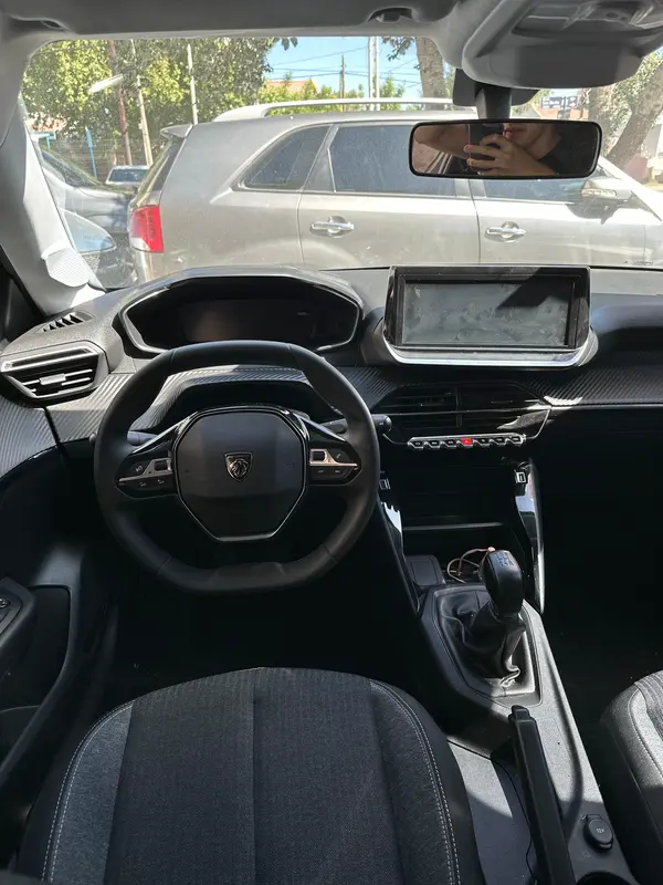 Mira esta publicación de Peugeot 208 2025 en Motordil