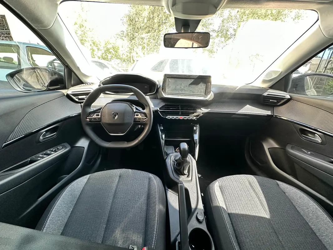 Mira esta publicación de Peugeot 208 2025 en Motordil