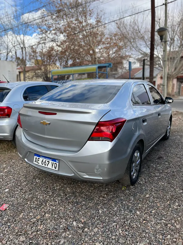 Mira esta publicación de Chevrolet Onix 2020 en Motordil
