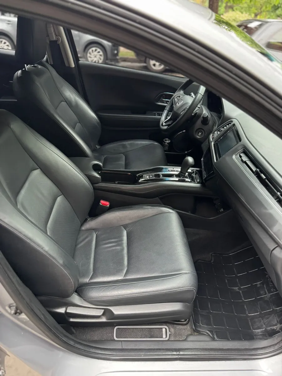 Mira esta publicación de Honda HRV 2019 en Motordil