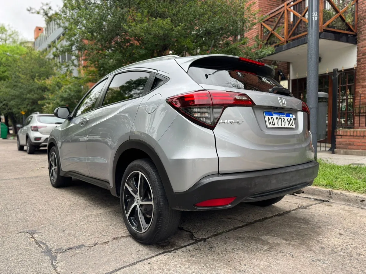 Mira esta publicación de Honda HRV 2019 en Motordil