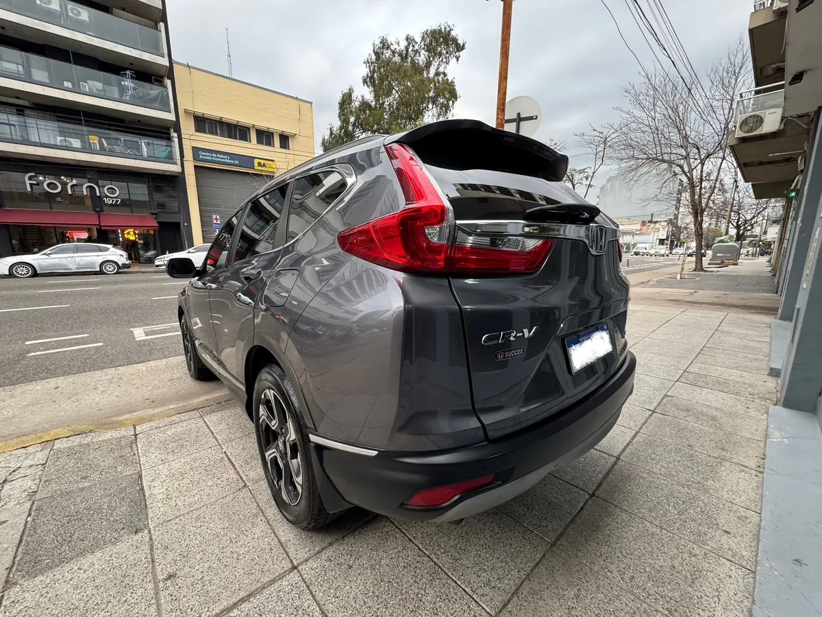 Mira esta publicación de Honda CRV 2018 en Motordil