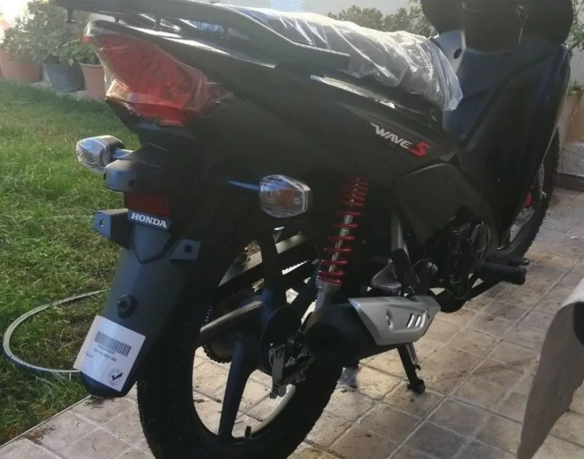 Mira esta publicación de Honda Wave 110 S 2025 en Motordil