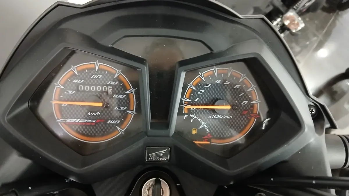 Mira esta publicación de Honda CB 125 2025 en Motordil