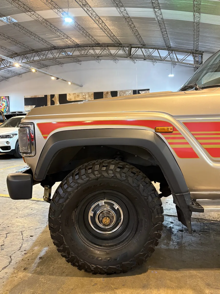 Mira esta publicación de Toyota Land Cruiser 1989 en Motordil