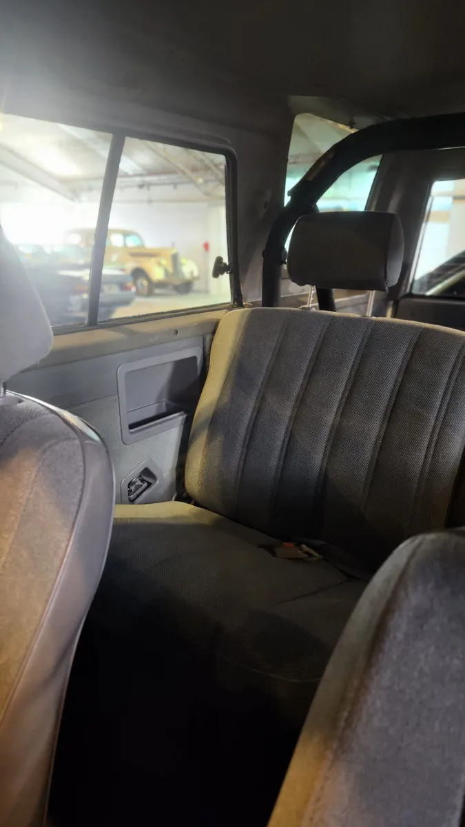 Mira esta publicación de Toyota Hilux 1986 en Motordil