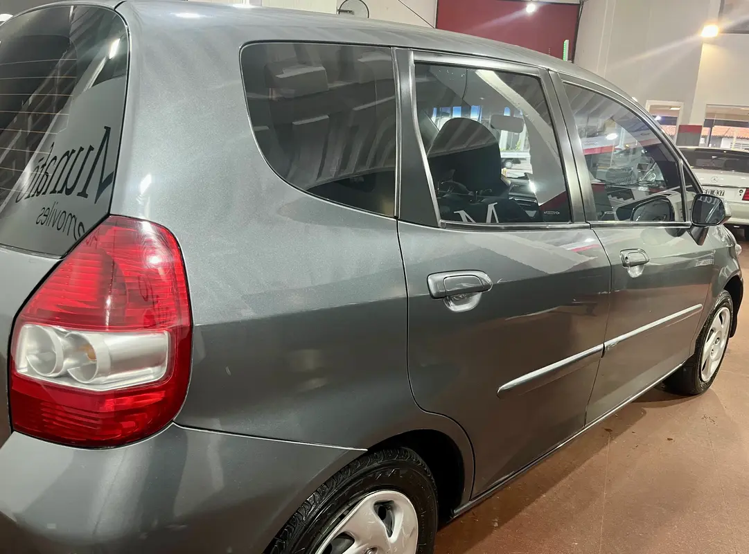 Mira esta publicación de Honda FIT 2007 en Motordil