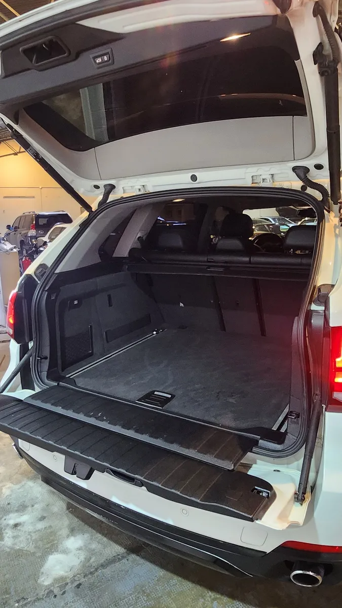 Mira esta publicación de BMW X5 2015 en Motordil