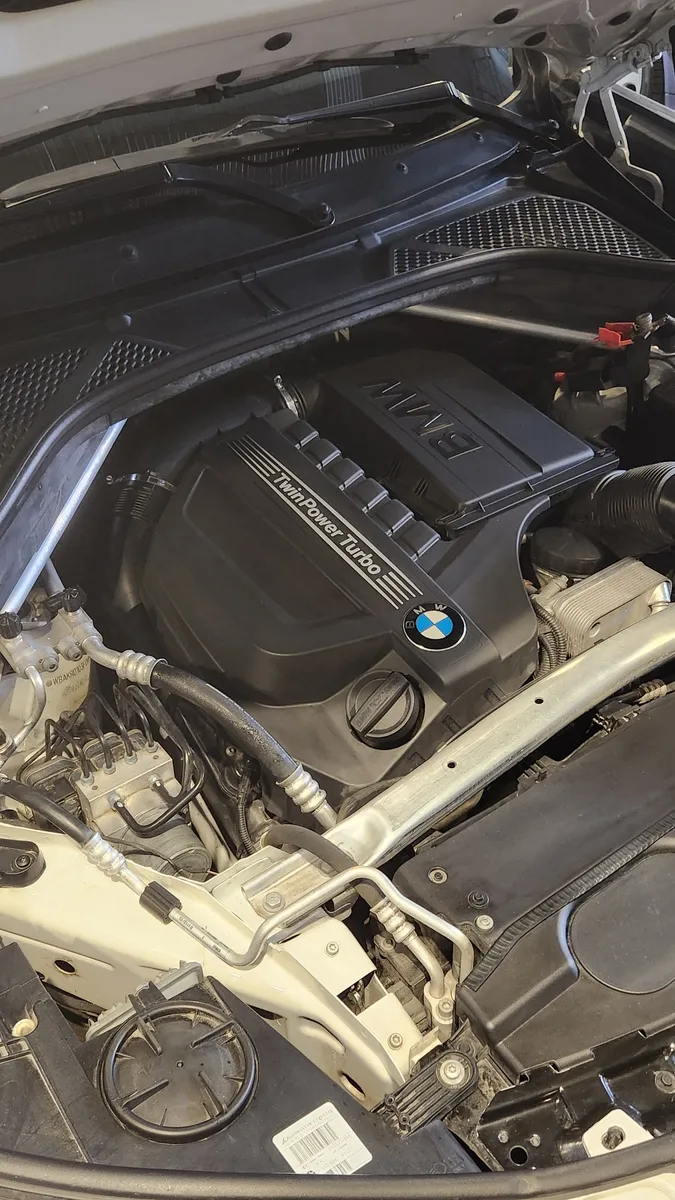 Mira esta publicación de BMW X5 2015 en Motordil