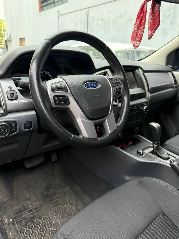 Mira esta publicación de Ford Ranger 2017 en Motordil