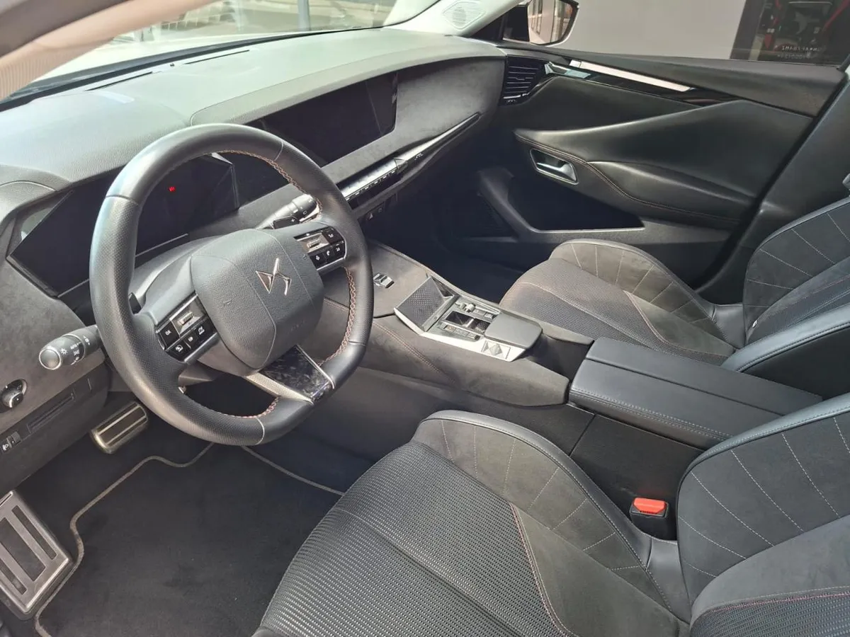 Mirá esta publicación de Ds Automobiles DS4