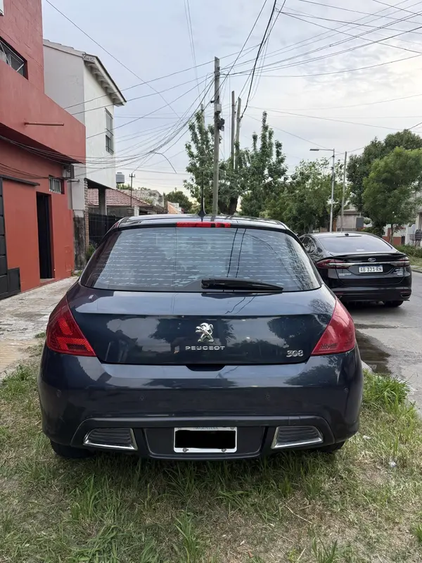 Mira esta publicación de Peugeot 308 2012 en Motordil
