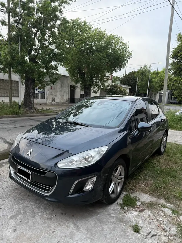 Mira esta publicación de Peugeot 308 2012 en Motordil