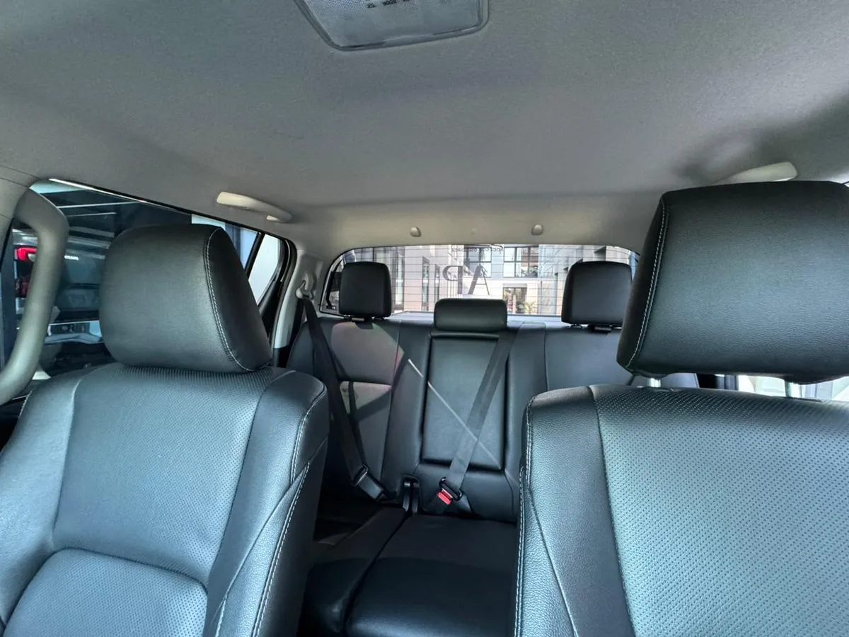 Mira esta publicación de Toyota Hilux 2023 en Motordil