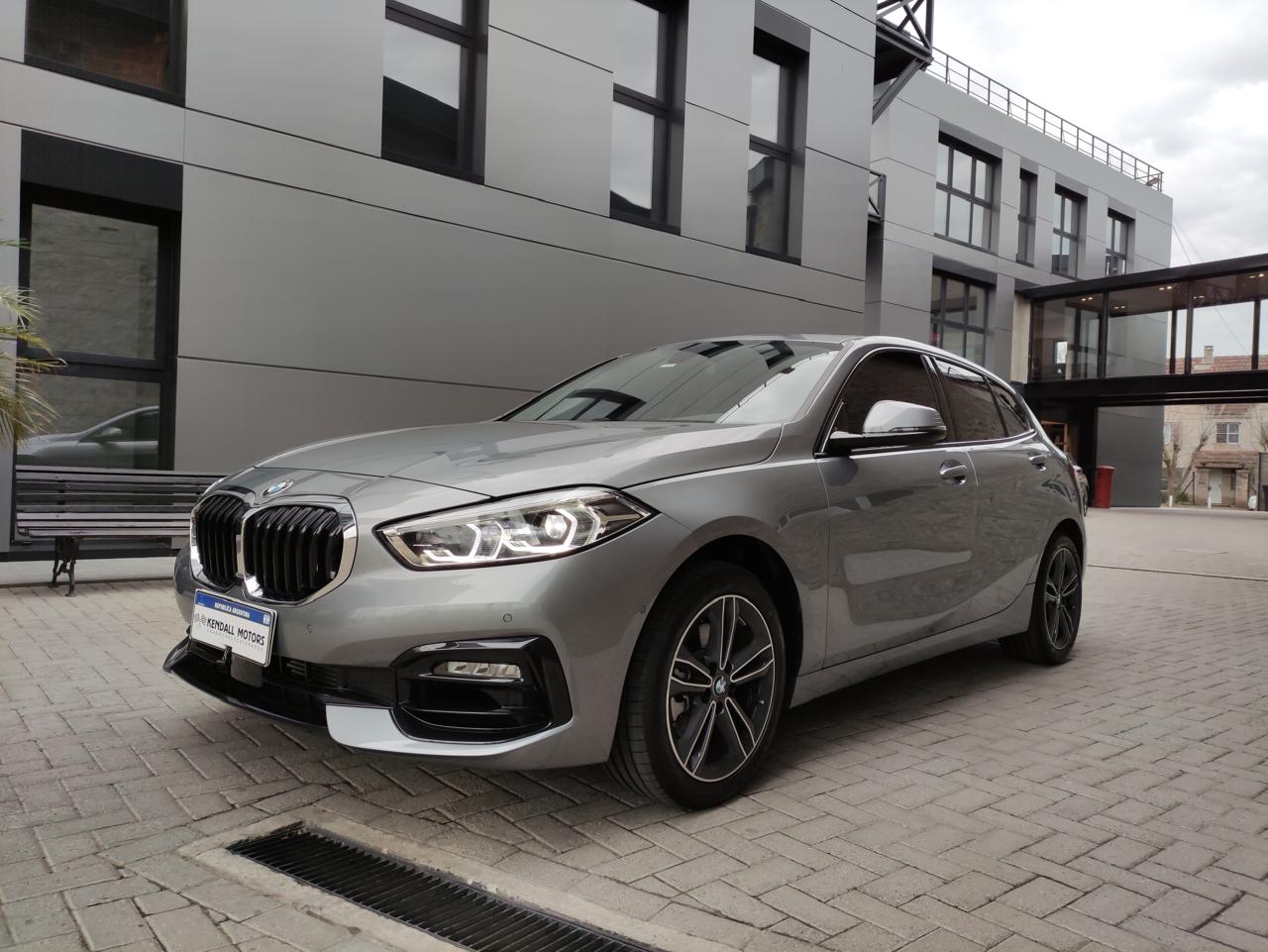 Mira esta publicación de BMW Serie 1 2024 en Motordil