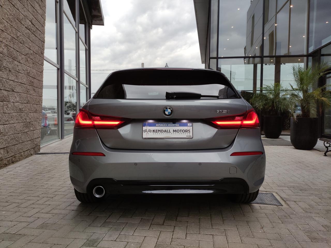 Mira esta publicación de BMW Serie 1 2024 en Motordil