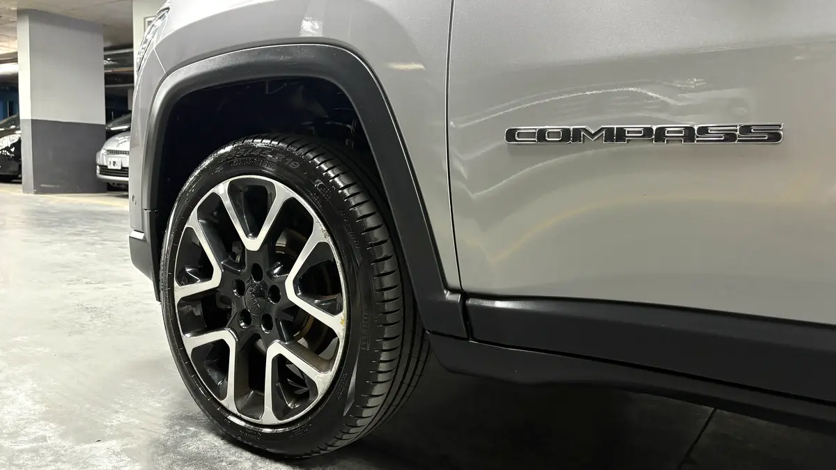 Mirá esta publicación de Jeep Compass