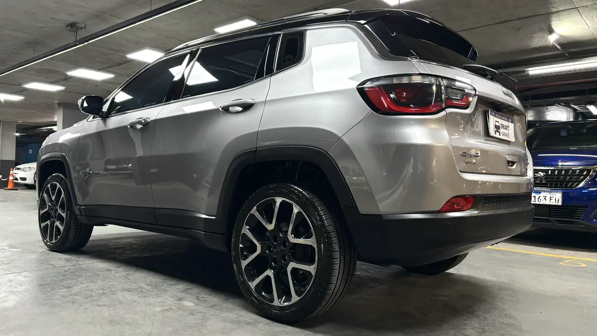 Mira esta publicación de Jeep Compass 2020 en Motordil