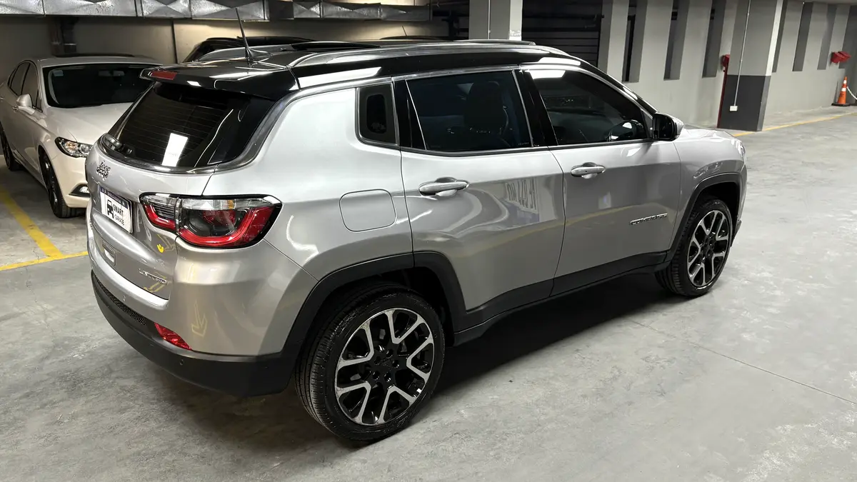 Mira esta publicación de Jeep Compass 2020 en Motordil