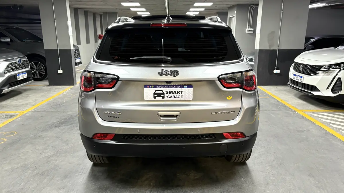 Mirá esta publicación de Jeep Compass