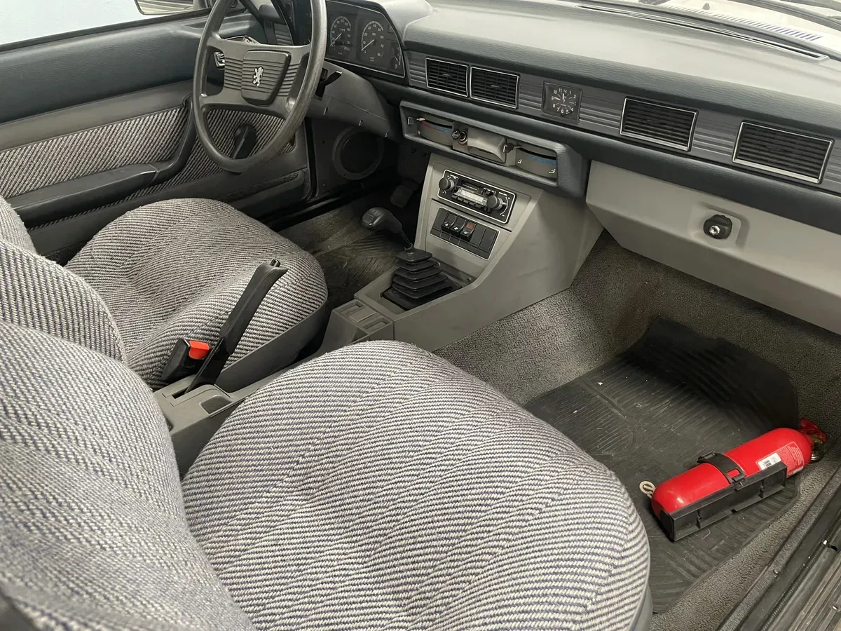 Mira esta publicación de Peugeot 504 1986 en Motordil