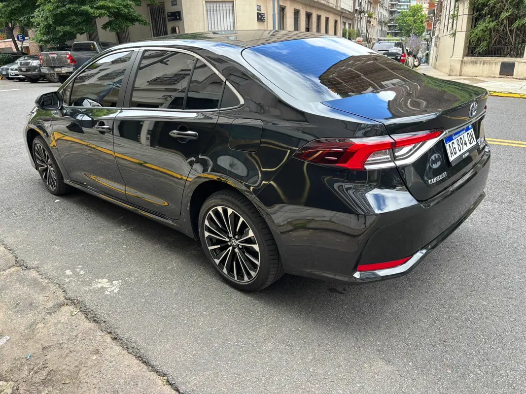 Mira esta publicación de Toyota Corolla 2024 en Motordil