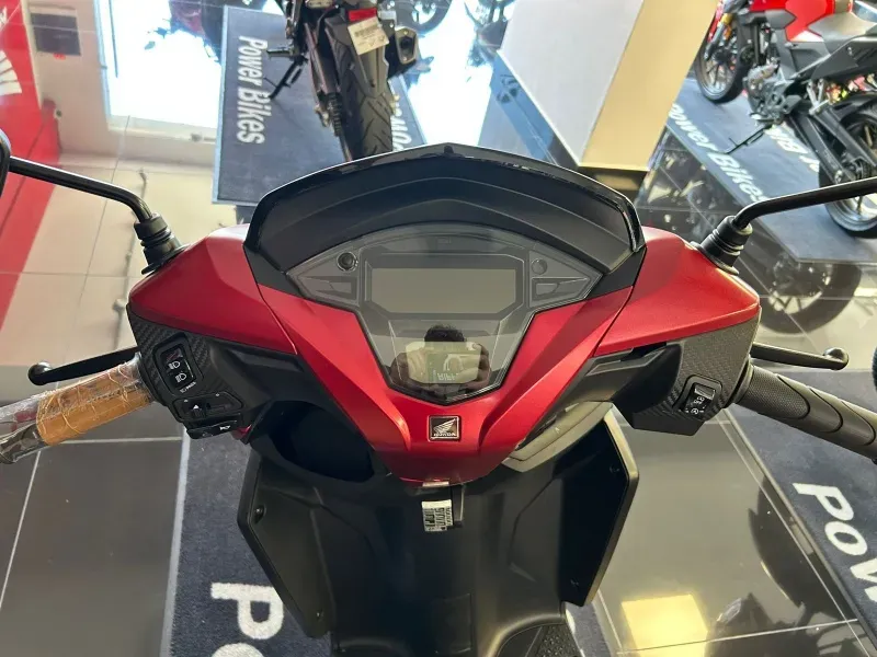 Mira esta publicación de Honda Elite 125 2025 en Motordil