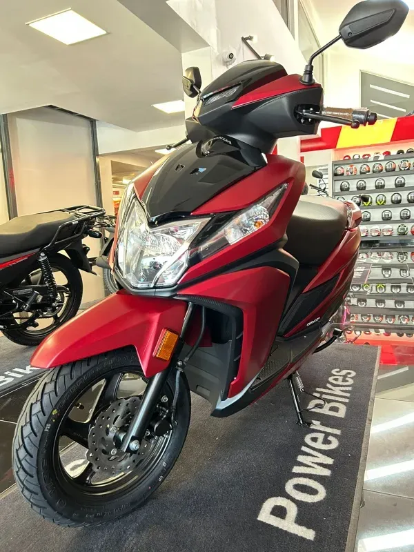 Mira esta publicación de Honda Elite 125 2025 en Motordil