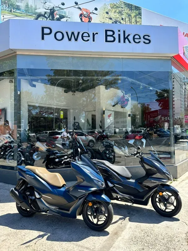 Mira esta publicación de Honda PCX 160 2025 en Motordil