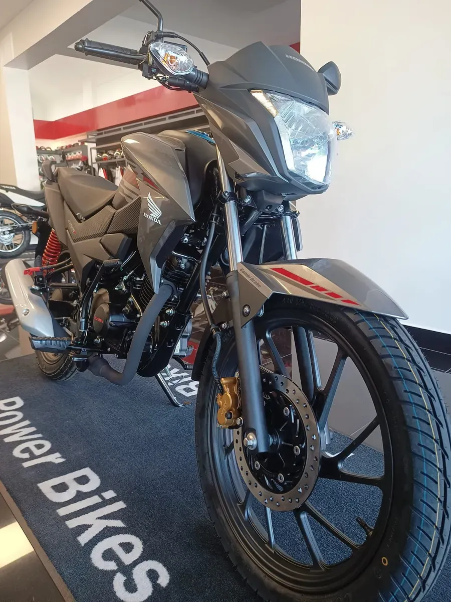 Mira esta publicación de Honda CB 125 2025 en Motordil