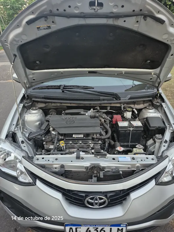 Mira esta publicación de Toyota Etios 2022 en Motordil