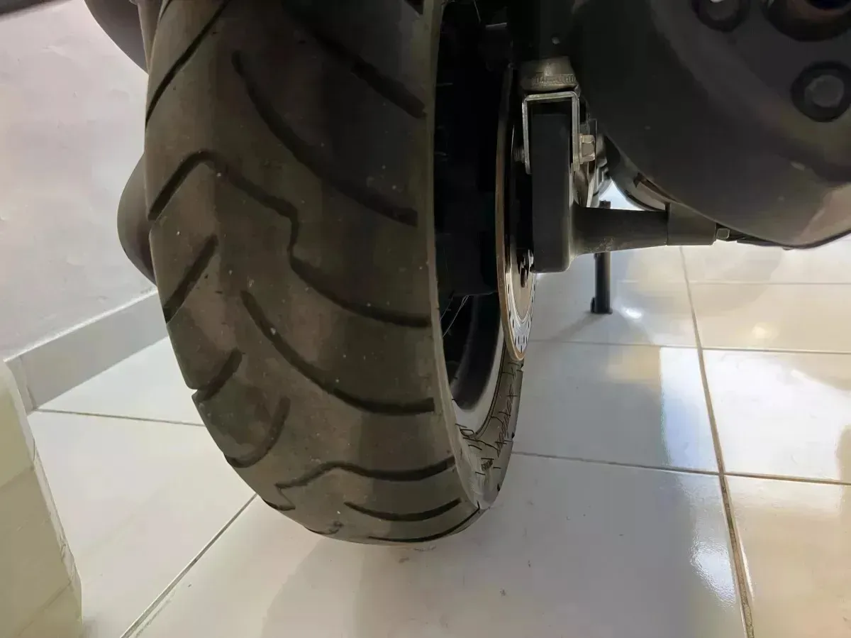 Mira esta publicación de Kymco Downtown 300 I 2012 en Motordil