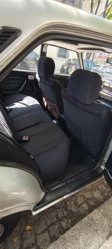 Mira esta publicación de Peugeot 504 1981 en Motordil