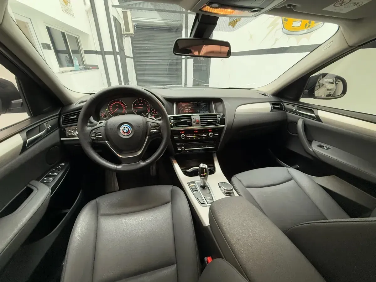 Mira esta publicación de BMW X4 2019 en Motordil