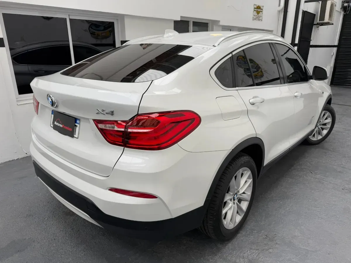 Mira esta publicación de BMW X4 2019 en Motordil