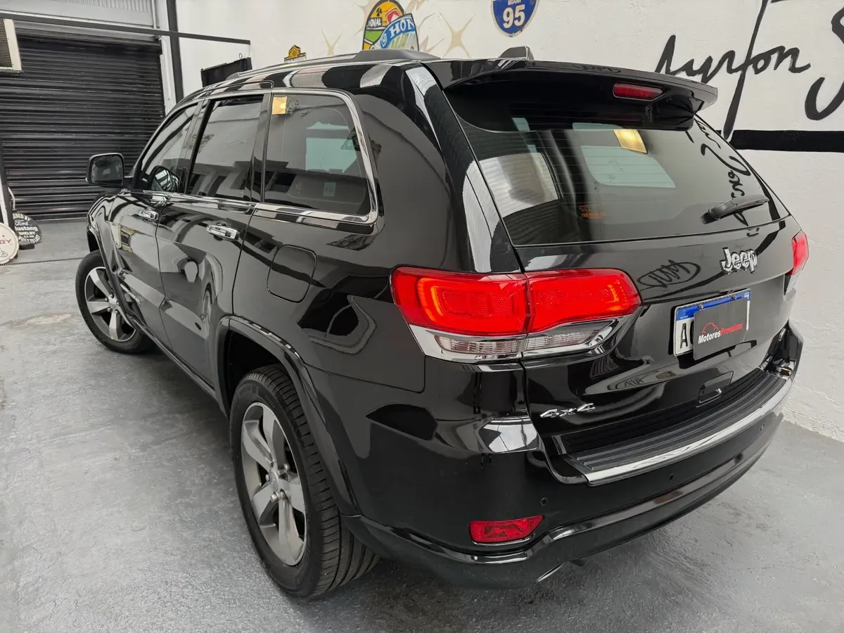 Mira esta publicación de Jeep Grand Cherokee 2017 en Motordil