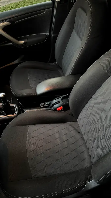 Mira esta publicación de Citroen C Elysee 2017 en Motordil