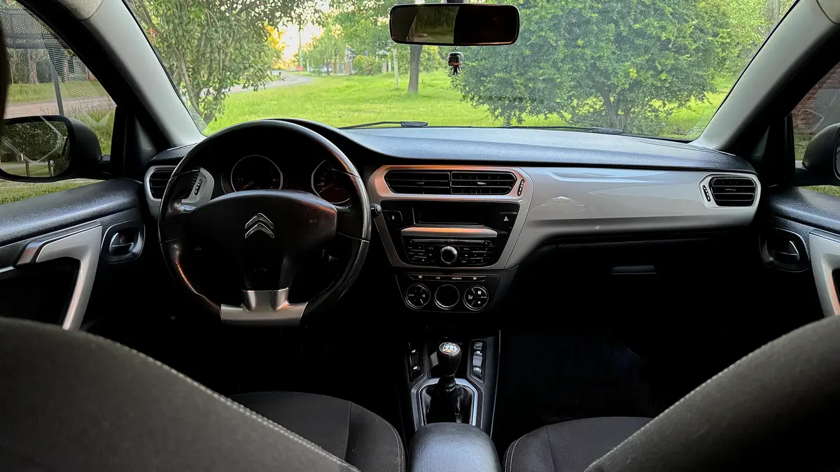 Mira esta publicación de Citroen C Elysee 2017 en Motordil