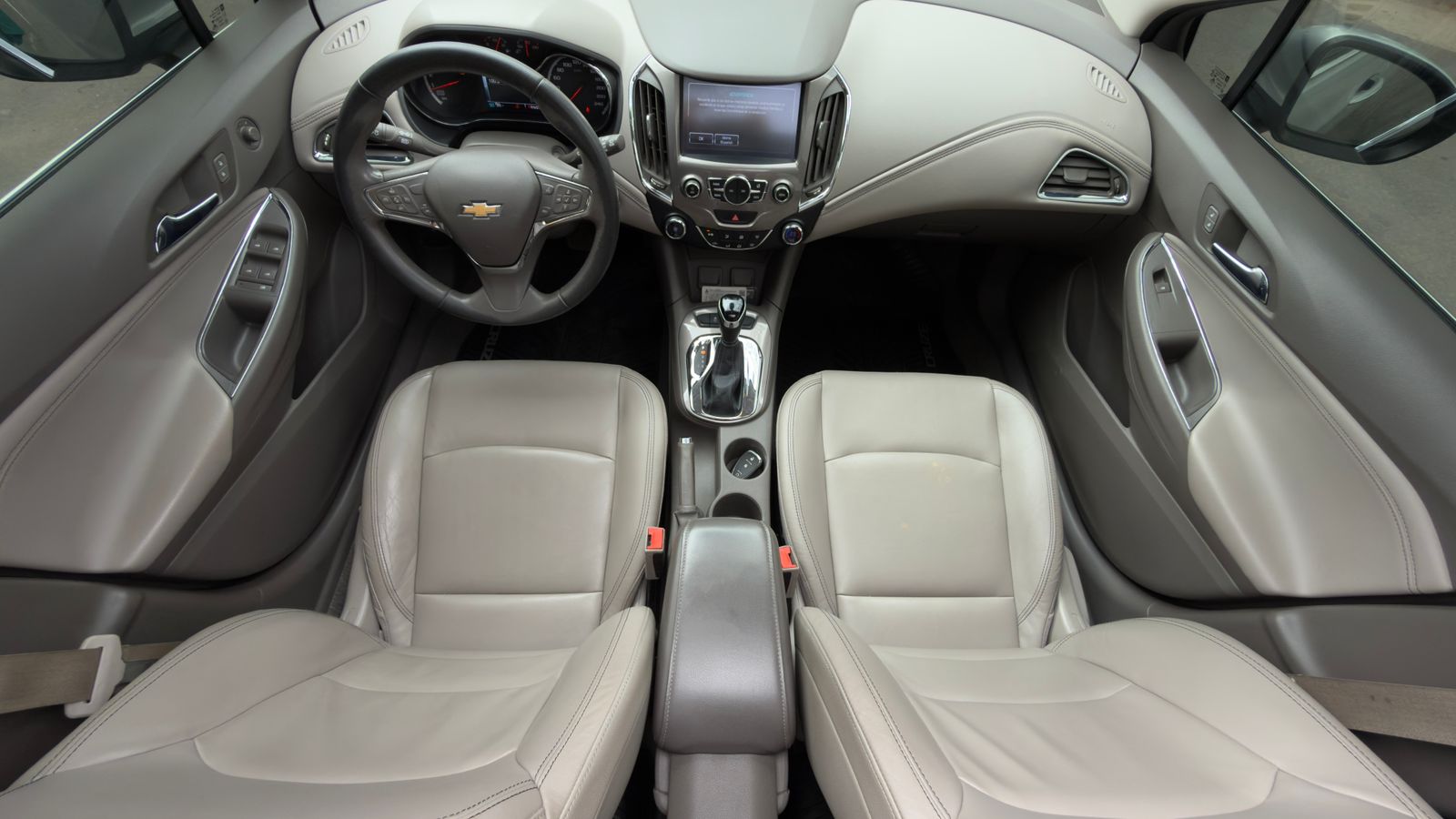 Mira esta publicación de Chevrolet Cruze 2017 en Motordil